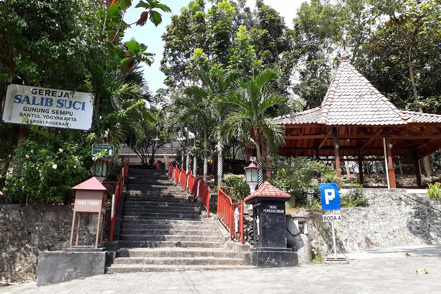 Gereja Katolik Salib Suci Gunung Sempu
